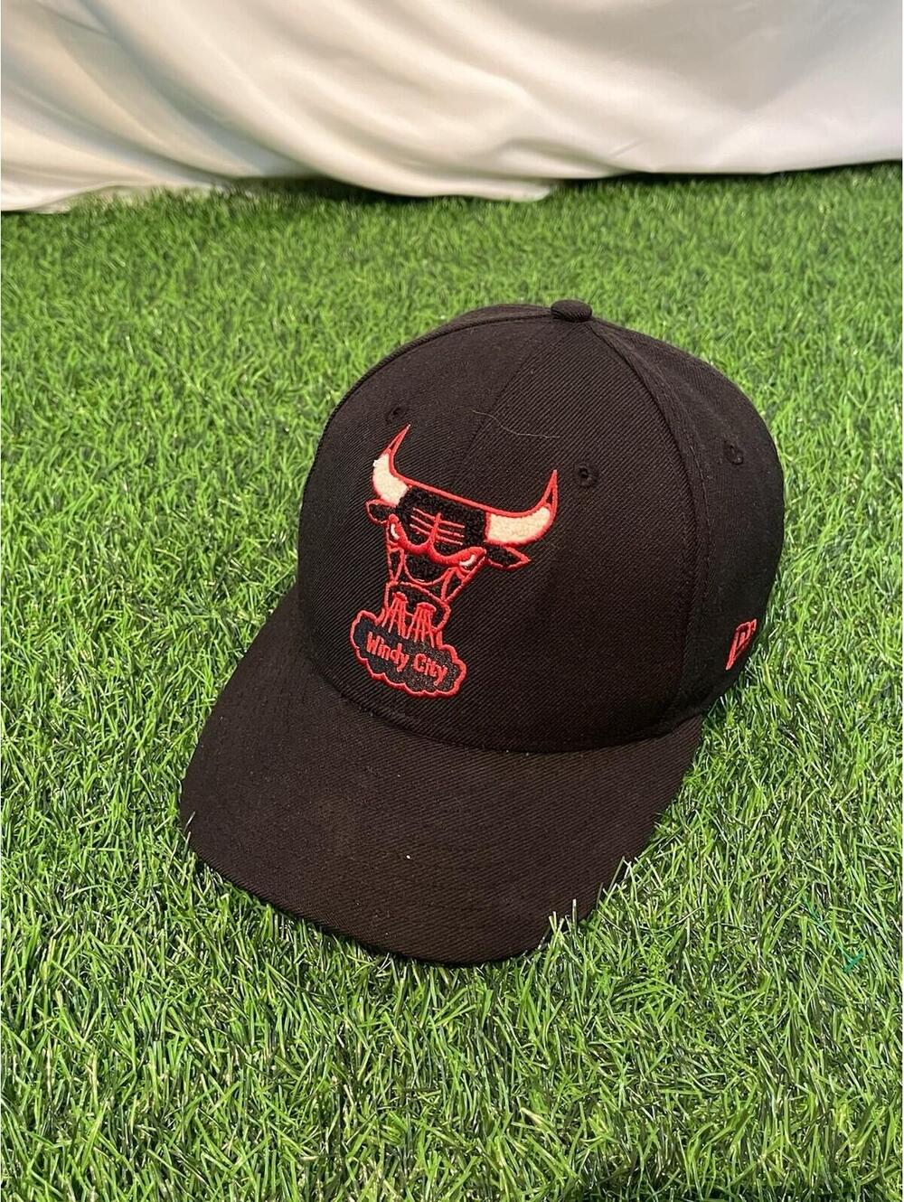 New Era 9Fifty NBA Chicago Bulls Windy City Black & Red Snapback Hat Cap OSFA